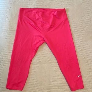 Nike Dri-Fit leggings - pink